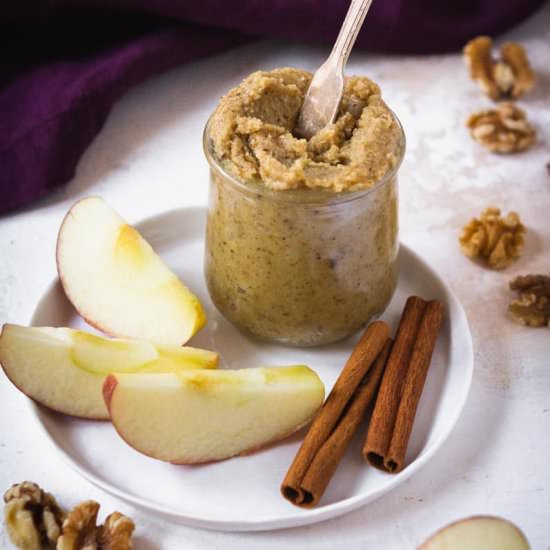 Apple Cinnamon Walnut Butter