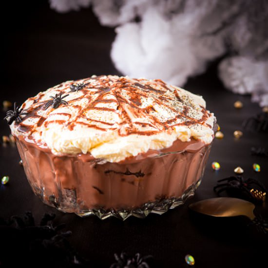 Halloween trifle with Oreo