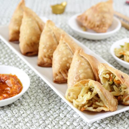 Chinese Samosa Indo-Chinese Fusion
