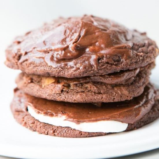 REESE’S MARSHMALLOW FROSTED COOKIES