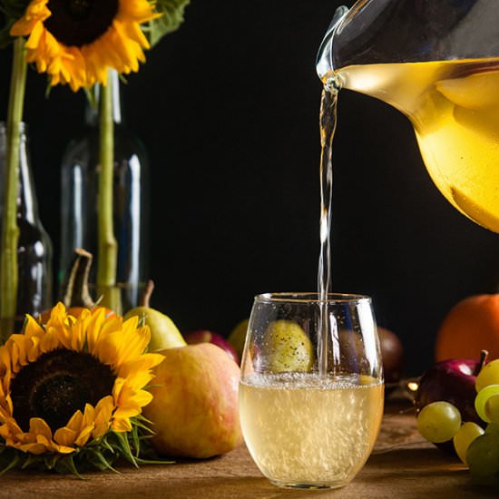 Sparkling White Apple Sangria