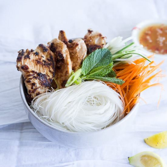 Vietnamese Chicken Noodle Salad