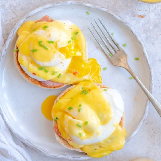 Classic Eggs Benedict