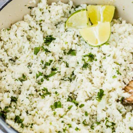 EASY CILANTRO LIME CAULIFLOWER RICE