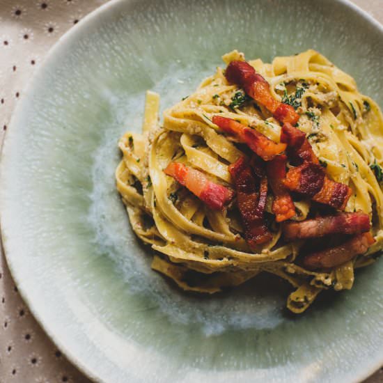 Basil Pesto & Pancetta Pasta Sauce