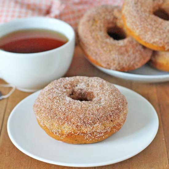 Baked Vegan Pumpkin Doughnuts