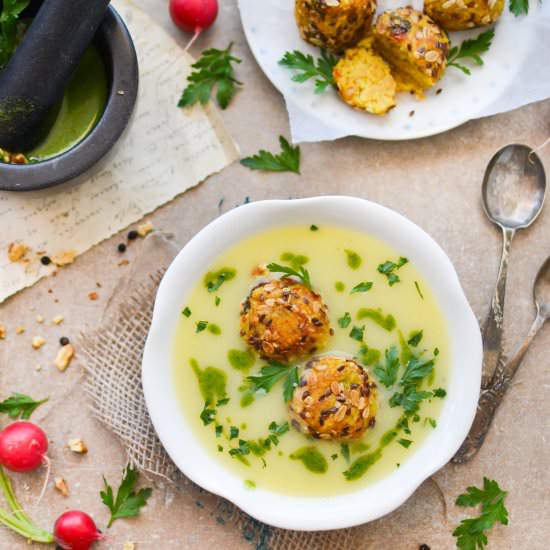 Cream of white vegetable soup