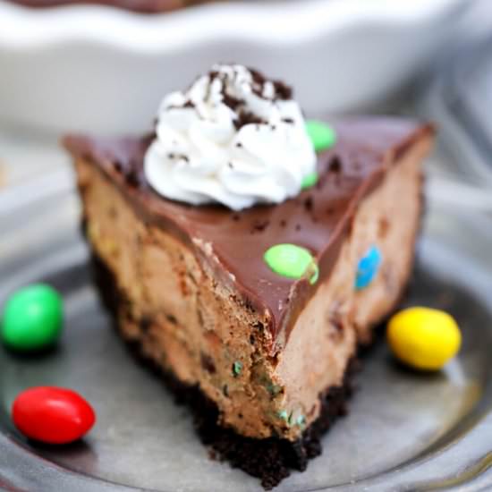 No-Bake M&M’s Pie