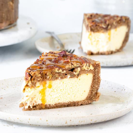Low-Carb Pecan Pie Cheesecake