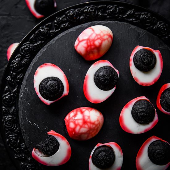 Halloween Eyeball Deviled Eggs