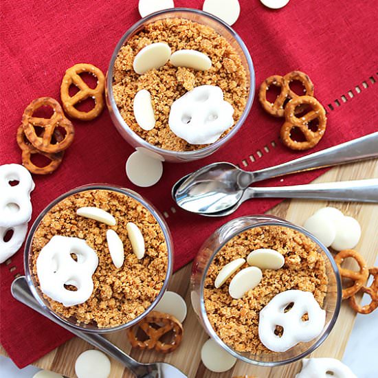 Chocolate Pots with Pretzel Topping