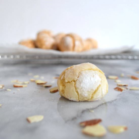 Soft Amaretti Cookies
