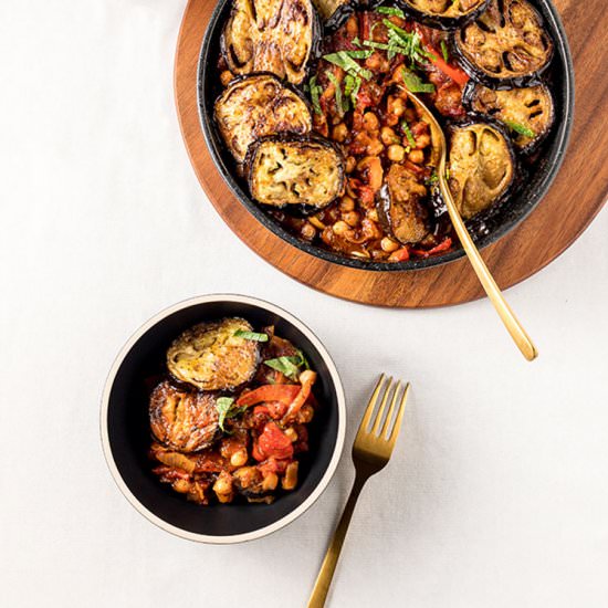 Lebanese eggplant and chickpea stew