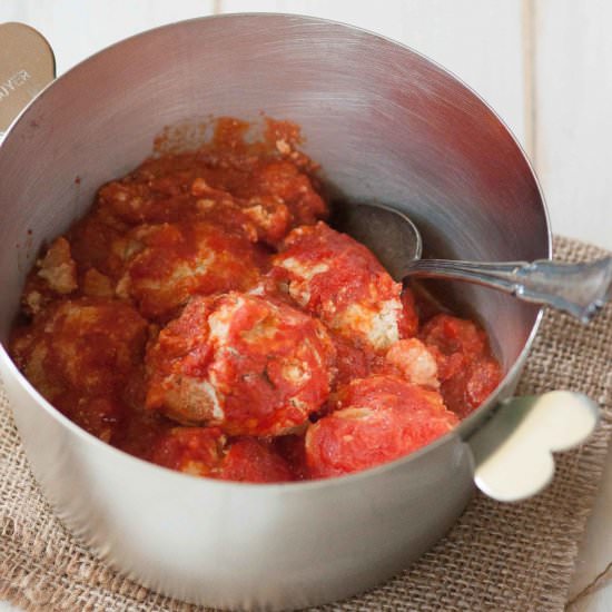 meatball with bread and ricotta