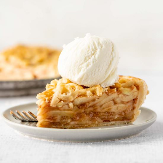 Easy Homemade Apple Pie