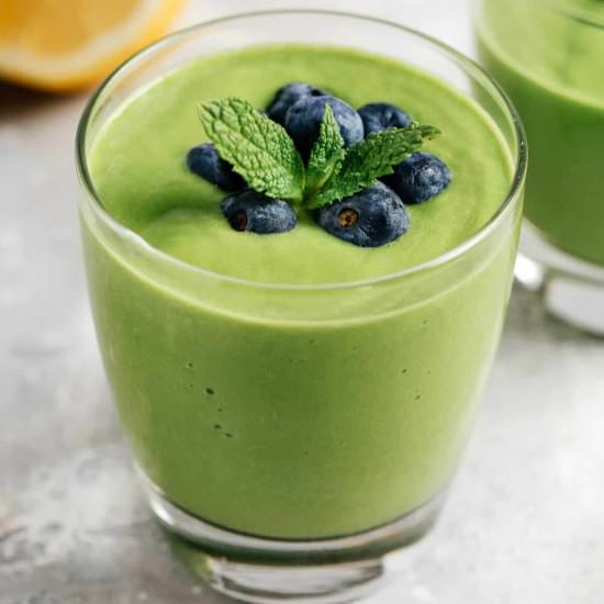 Low Carb Green Smoothie