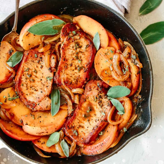 Pork Chops with Apples and Onions