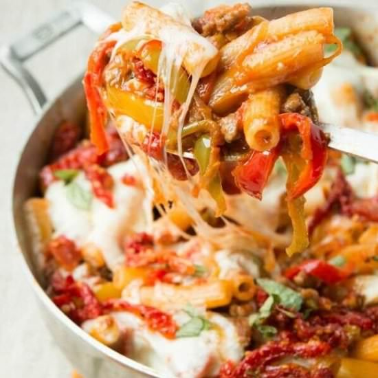 THE ULTIMATE ITALIAN SAUSAGE PASTA