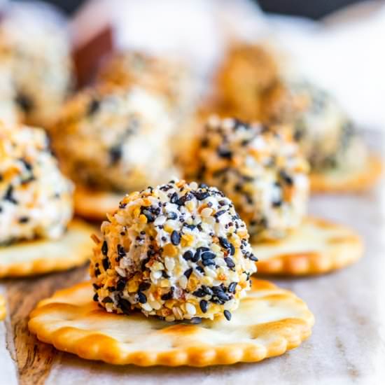 Everything Bagel Cheese Ball Bites