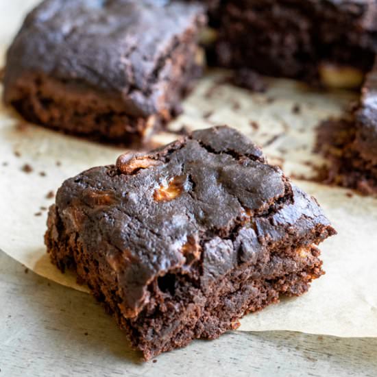Healthy Vegan Banana Brownies