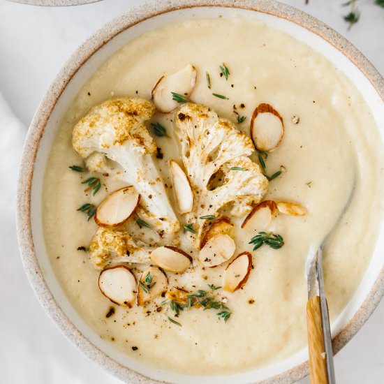 Roasted Cauliflower Soup