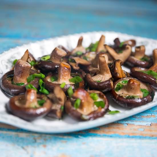 GARLIC MUSHROOMS