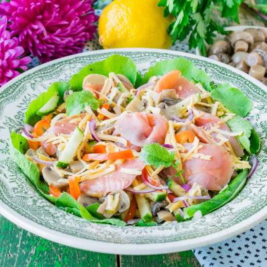 Italian Salad with Smoked Salmon