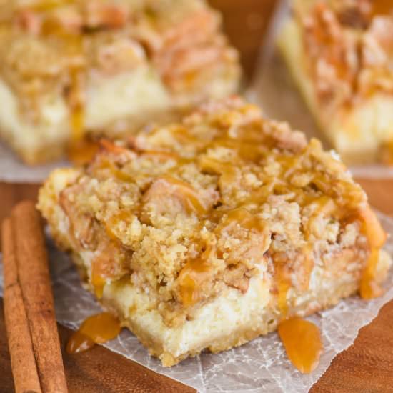 Apple Cheesecake Bars