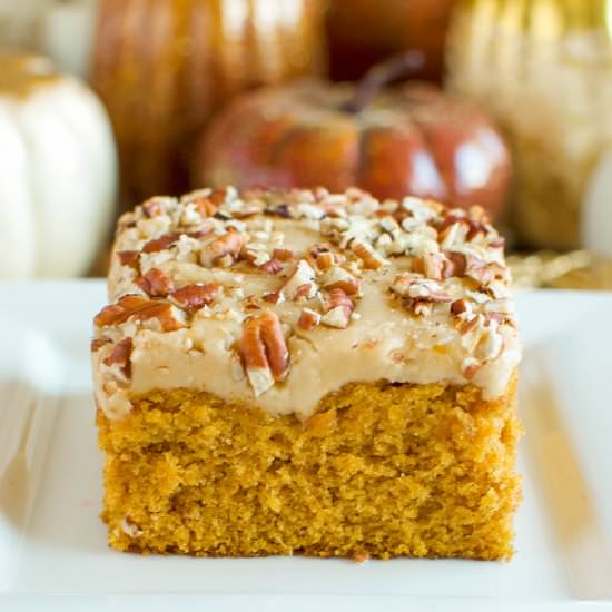 Easy Pumpkin Praline Cake