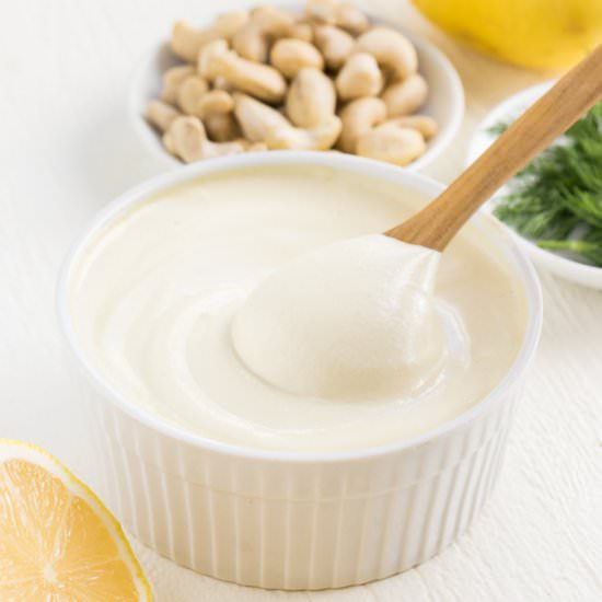 Vegan Cashew Sour Cream