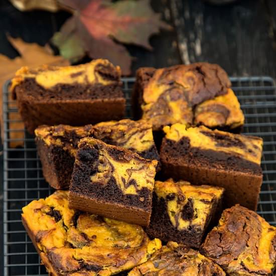 Brownie with baked pumpkin