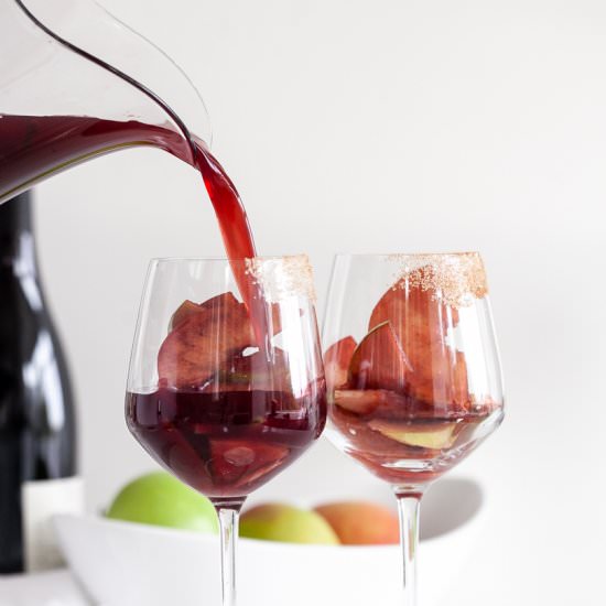 Spiced Apple Pie Sangria