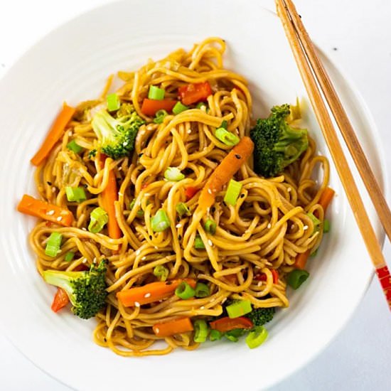 Veg Lo mein / Chowmein