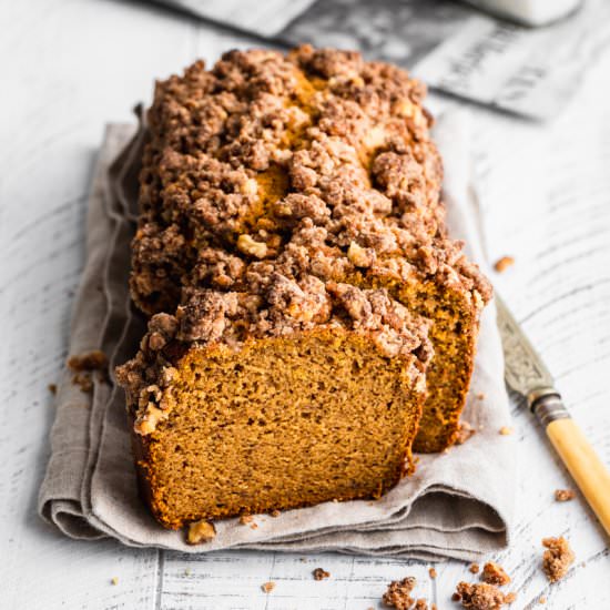 Pumpkin Banana Bread with Streusel