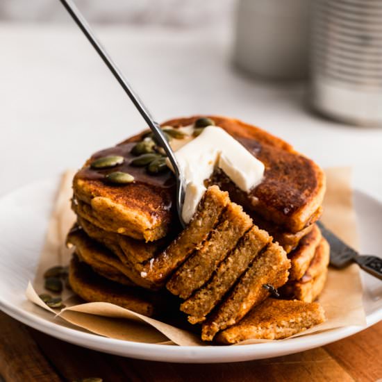 Vegan Pumpkin Pancakes