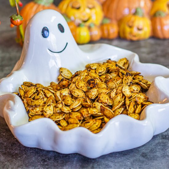 Spicy Roasted Pumpkin Seeds