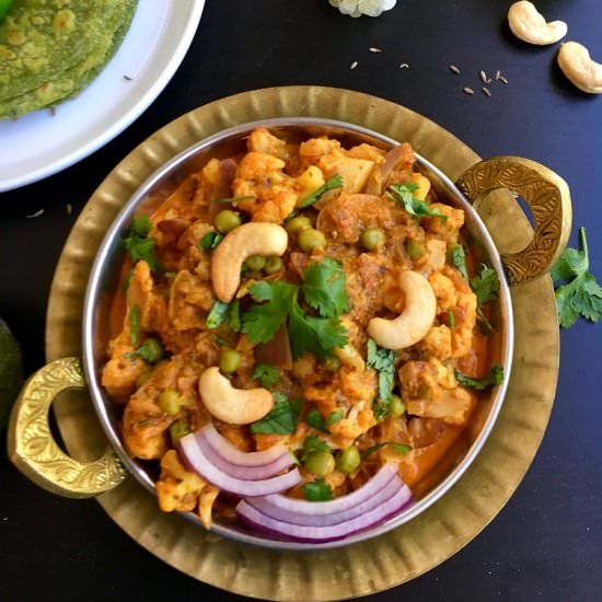GOBI AND KAJU DO PYAZA