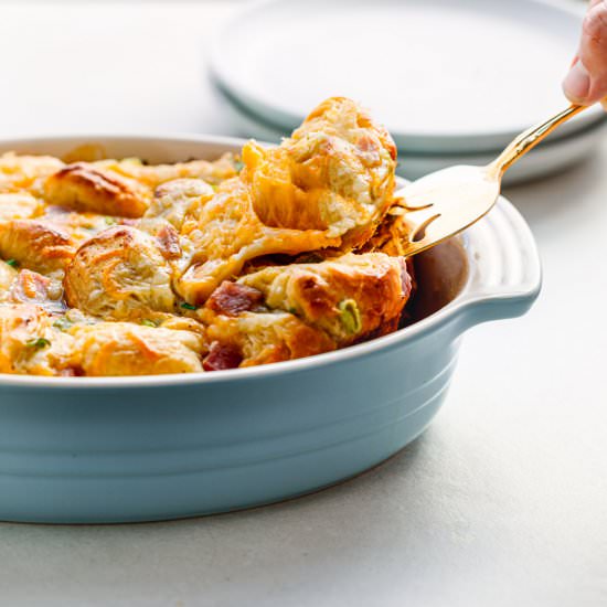 PULL-APART BREAD CASSEROLE