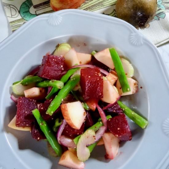 ROASTED BEETROOT AND APPLE SALAD