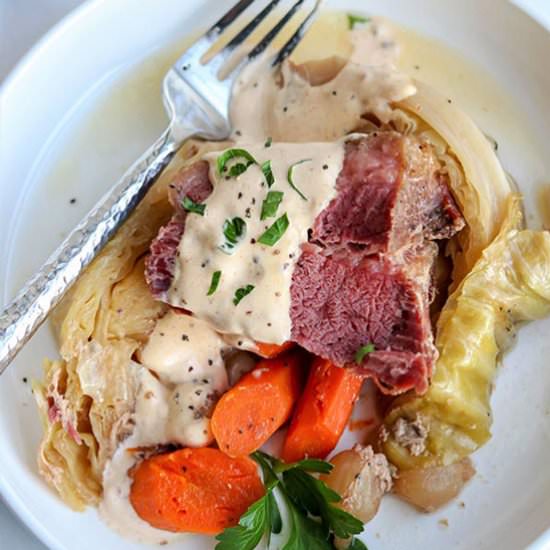 slow cooker corned beef and cabbage
