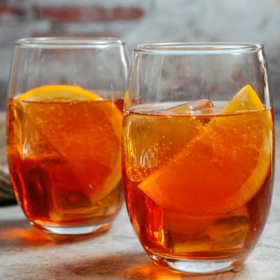 MAPLE BOURBON APEROL SPRITZ