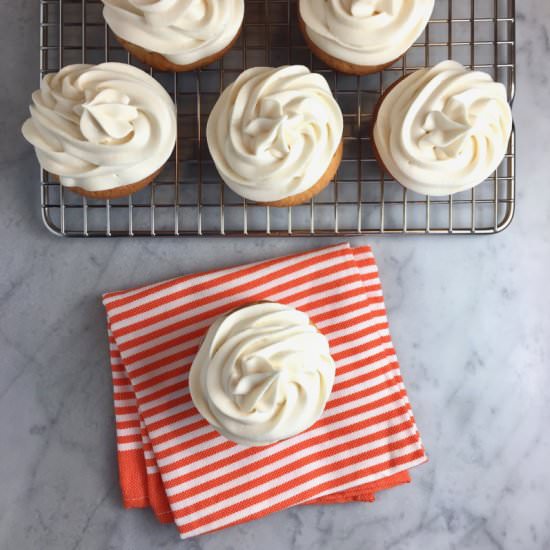 Classic Yellow Cupcakes