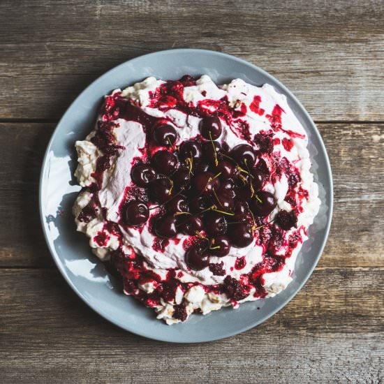 Cardamom Pavlova