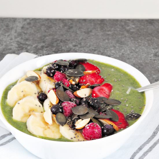 Smoothie bowl with spinach