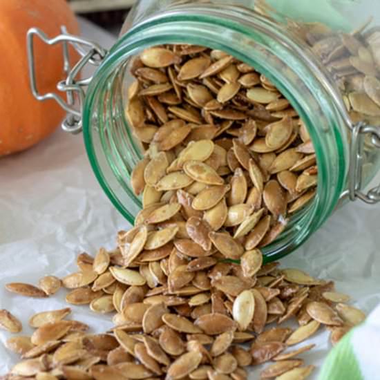 How to Make Roasted Pumpkin Seeds