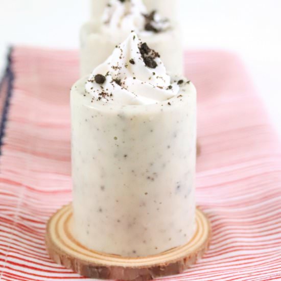 Cookies and Cream Cocktail Recipe
