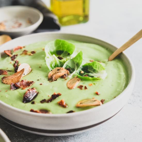 Creamy Garlic Brussels Sprout Soup