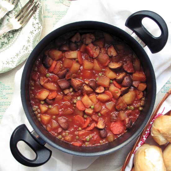 Vegan mushroom goulash
