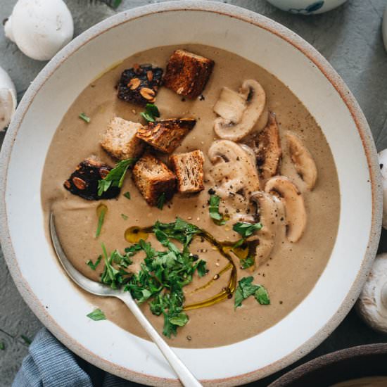 Vegan Cream of Mushroom Soup