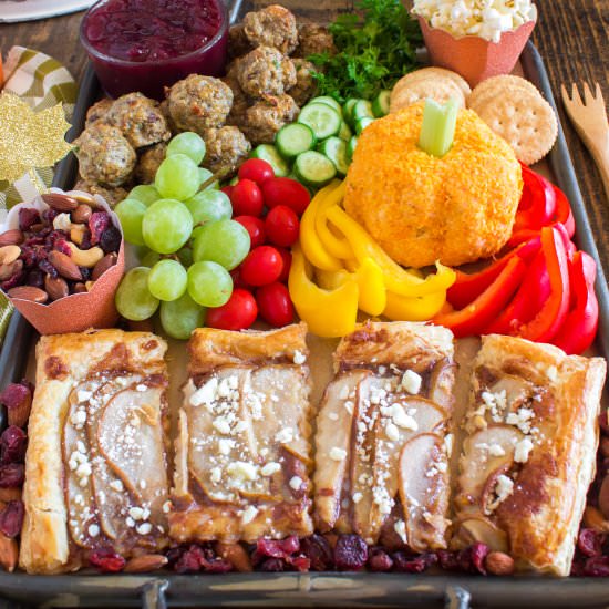 Thanksgiving Appetizer Snack Board